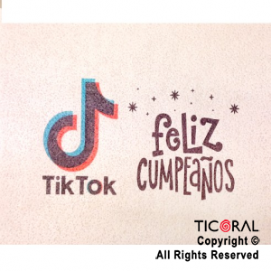 LAMINA COMESTIBLE TIK TOK P/TORTAS 27CM x 21CM x 1